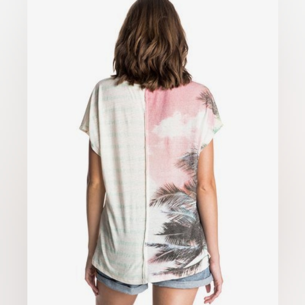 NWT Roxy Fashion Dolman Palm T-shirt Size Small